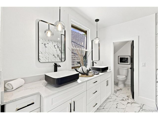2931 N Marion St, Denver, CO 80205