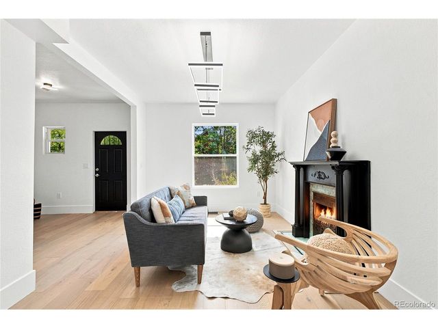 2931 N Marion St, Denver, CO 80205