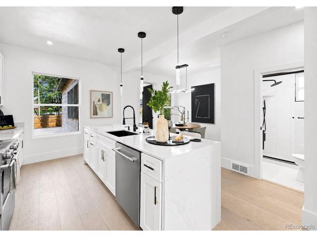 2931 N Marion St, Denver, CO 80205