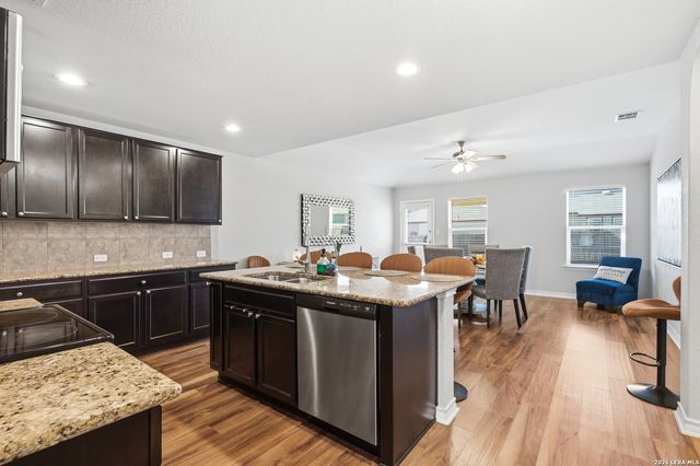 2811 DAVIS TRCE, San Antonio, TX 78245