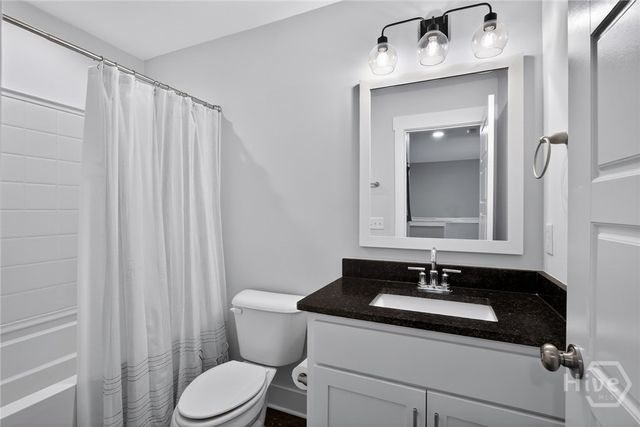 188 Whitaker Way N, Richmond Hill, GA 31324