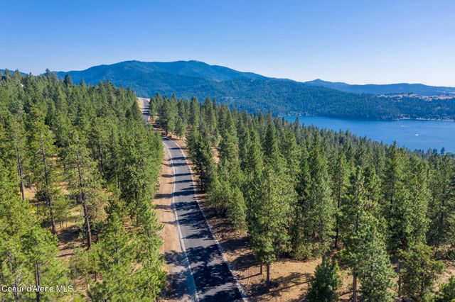 103 N West Starr Lane, Liberty Lake, WA 99019