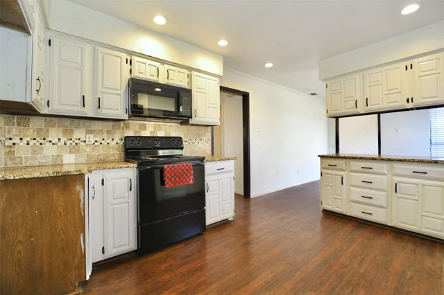 4449 Eldorado Drive, Plano, TX 75093