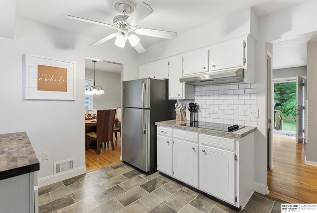 3217 Cornhusker Drive, Omaha, NE 68124