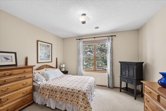 5265 141st Street N, Hugo, MN 55038