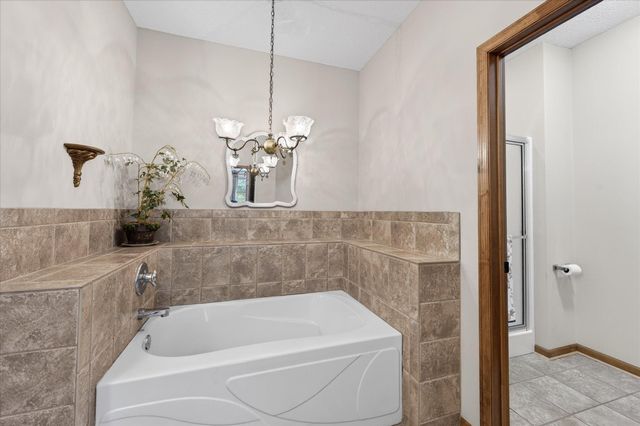 5265 141st Street N, Hugo, MN 55038