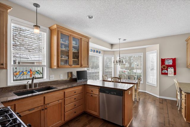 5265 141st Street N, Hugo, MN 55038