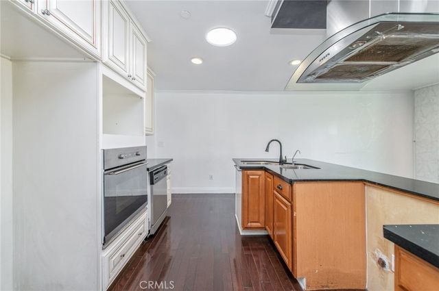 10530 Newville Avenue, Downey, CA 90241