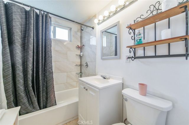 10530 Newville Avenue, Downey, CA 90241