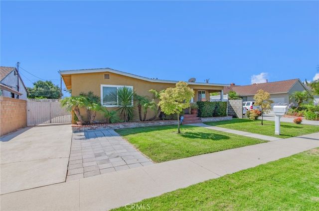 10530 Newville Avenue, Downey, CA 90241