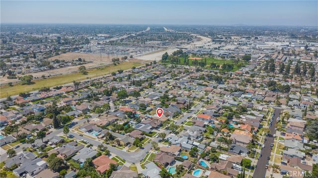 10530 Newville Avenue, Downey, CA 90241