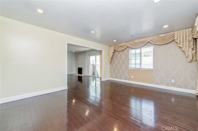 10530 Newville Avenue, Downey, CA 90241