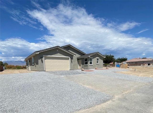 220 Happy Canyon Road, Pahrump, NV 89048