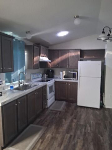 45456 7th Street, Big Bear, CA 92314