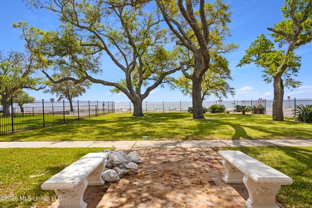 1100 E Beach Boulevard, Long Beach, MS 39560