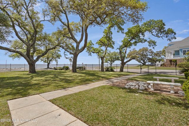 1100 E Beach Boulevard, Long Beach, MS 39560