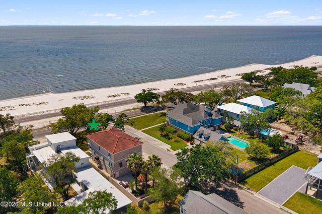 1100 E Beach Boulevard, Long Beach, MS 39560