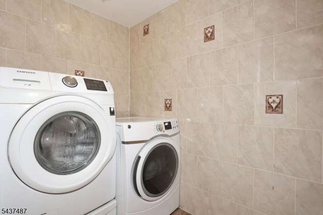 96 Wilson Ave, Wayne Twp., NJ 07470