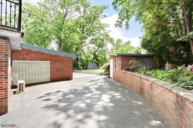 96 Wilson Ave, Wayne Twp., NJ 07470