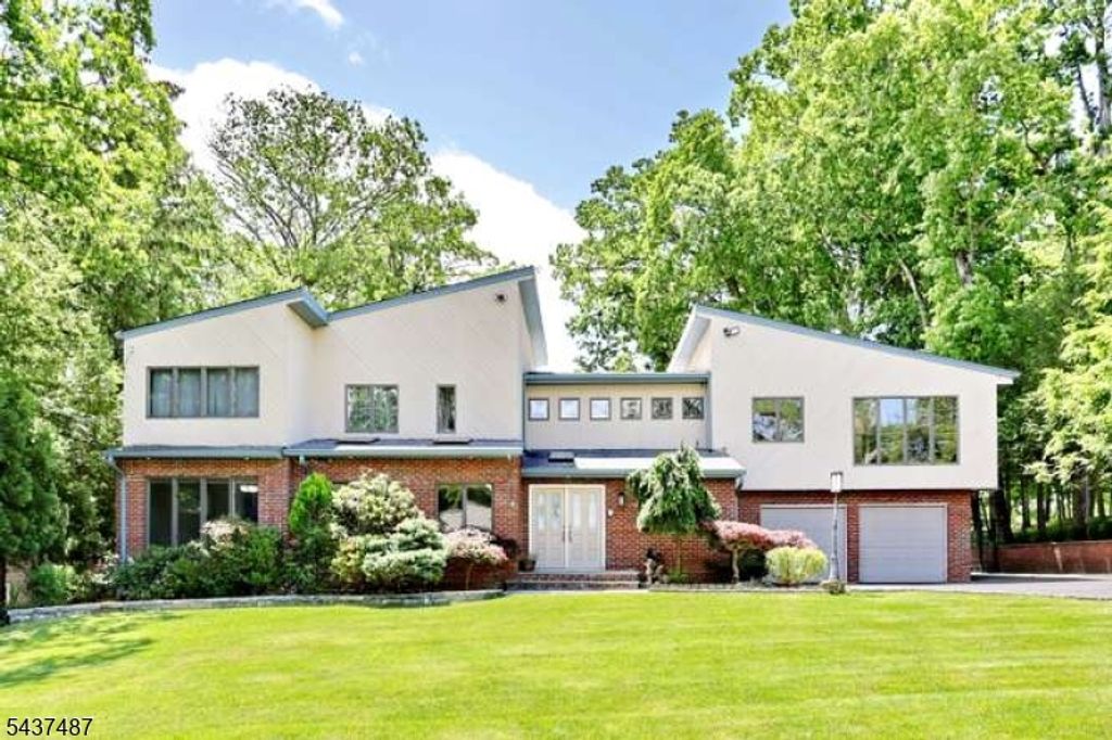 96 Wilson Ave, Wayne Twp., NJ 07470