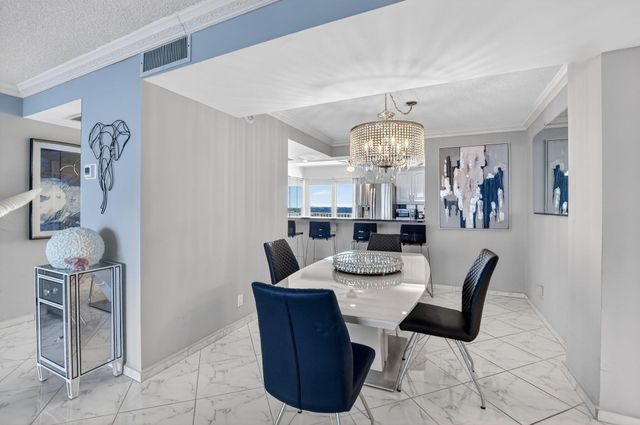 3000 S Ocean Boulevard 1004, Boca Raton, FL 33432