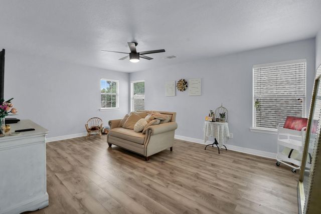 7310 Durango Creek Drive, Magnolia, TX 77354