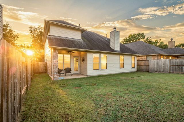 7310 Durango Creek Drive, Magnolia, TX 77354