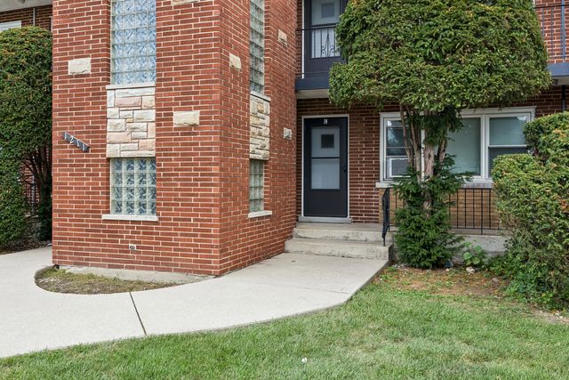 1211 Homestead Road C, La Grange Park, IL 60526
