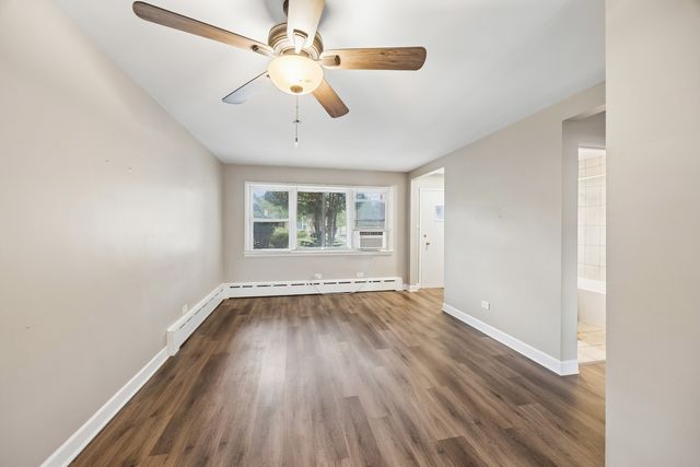 1211 Homestead Road C, La Grange Park, IL 60526