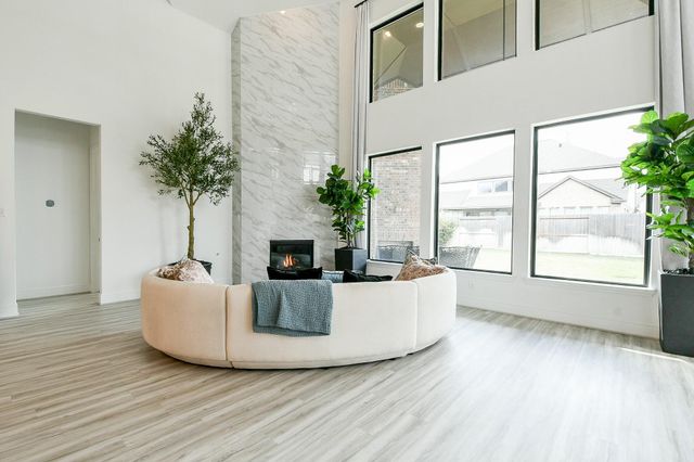 10715 Starlight Valley Lane, Richmond, TX 77406