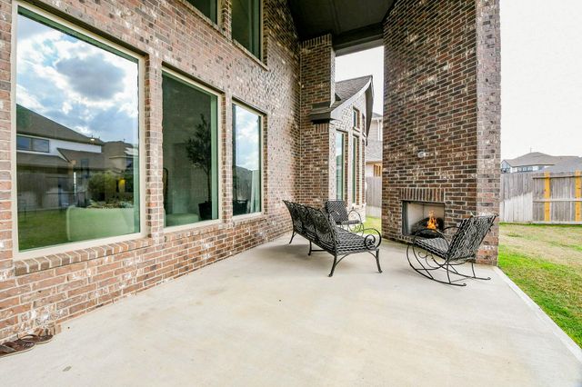 10715 Starlight Valley Lane, Richmond, TX 77406