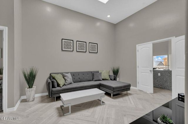 12406 Fill Ball Street, El Paso, TX 79928