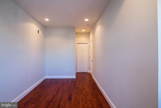 2340 GREENWICH ST, Philadelphia, PA 19146