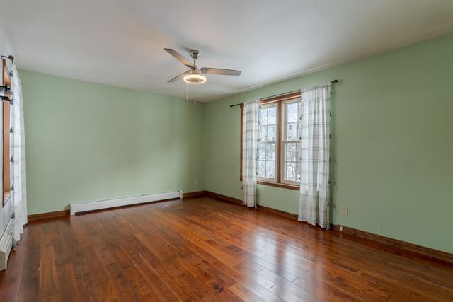 9 Ledgeview Drive, Rochester, NH 03839