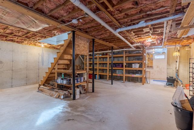 9 Ledgeview Drive, Rochester, NH 03839