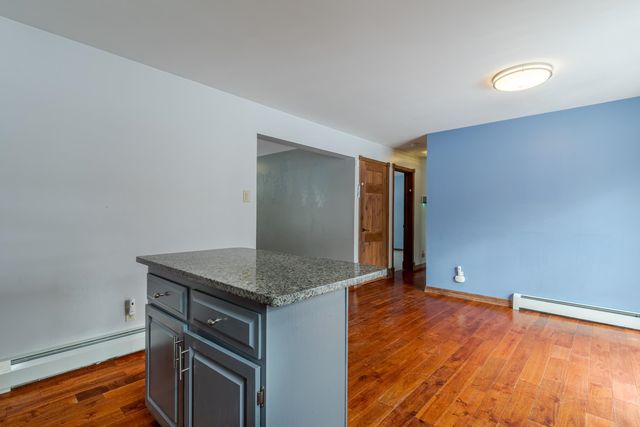 9 Ledgeview Drive, Rochester, NH 03839