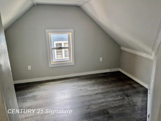 345 Shattuck Road, Saginaw, MI 48604