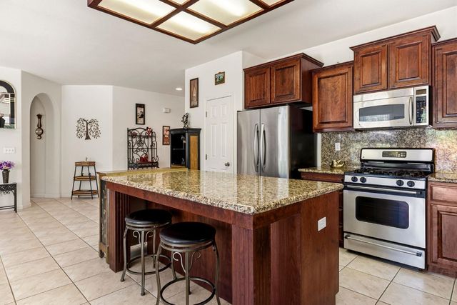 705 Kristi Ct, Jackson, CA 95642