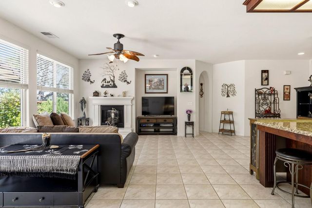 705 Kristi Ct, Jackson, CA 95642