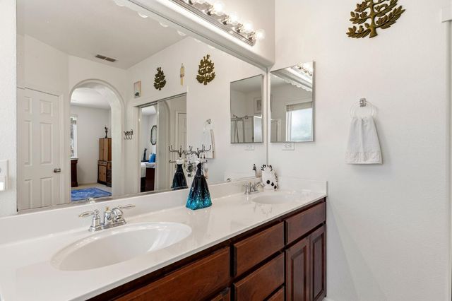 705 Kristi Ct, Jackson, CA 95642