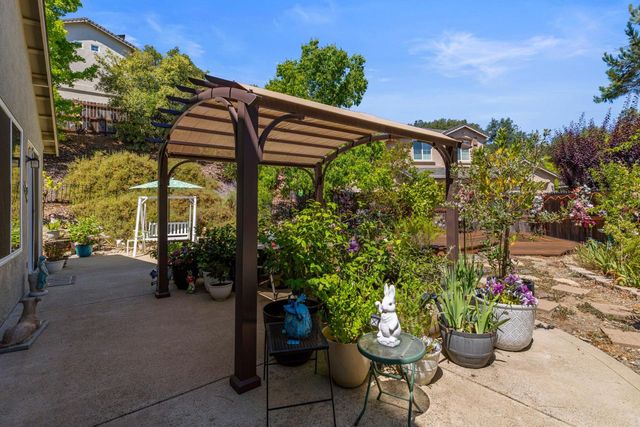 705 Kristi Ct, Jackson, CA 95642