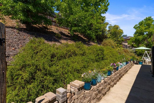 705 Kristi Ct, Jackson, CA 95642