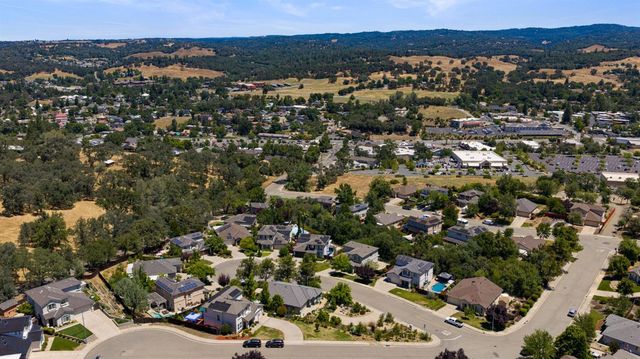 705 Kristi Ct, Jackson, CA 95642