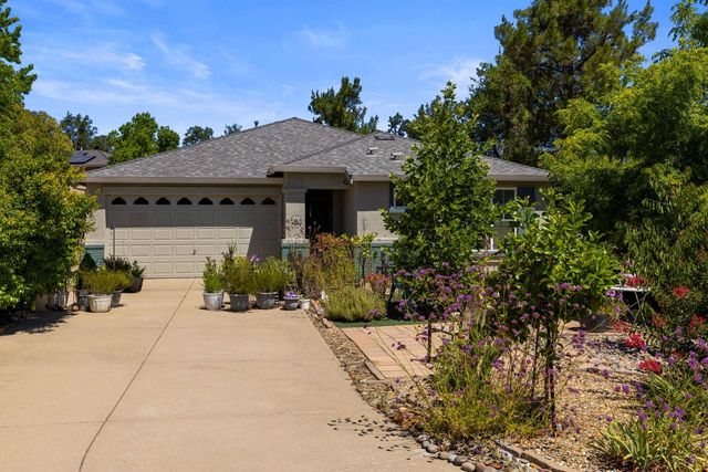 705 Kristi Ct, Jackson, CA 95642