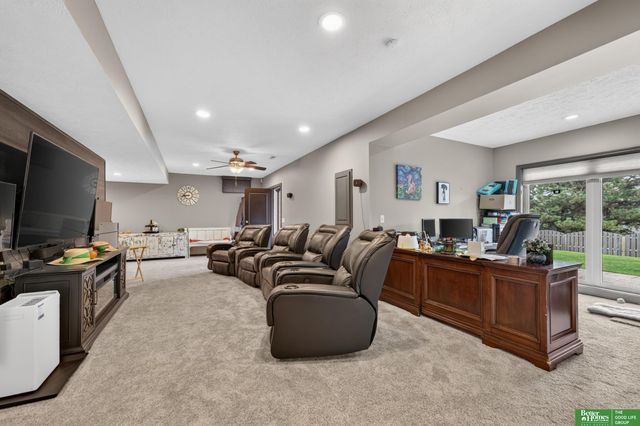 4626 S 175 Avenue, Omaha, NE 68135