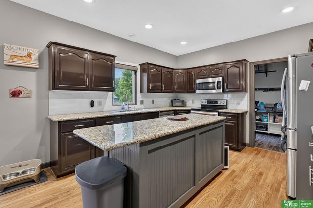 4626 S 175 Avenue, Omaha, NE 68135