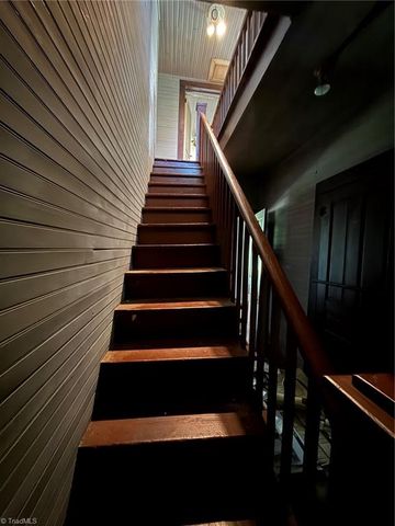 9 Fowler Avenue, Lexington, NC 27292