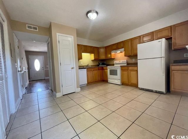 1432 Highway 544 Apt B2, Conway, SC 29526
