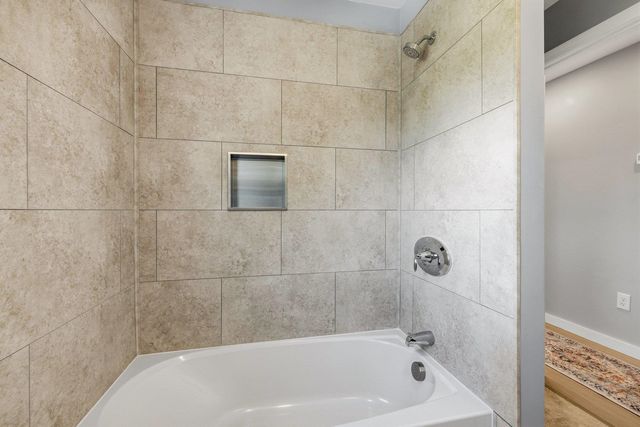 25 Mill Street, Epping, NH 03042