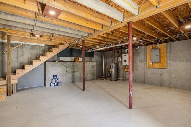 25 Mill Street, Epping, NH 03042